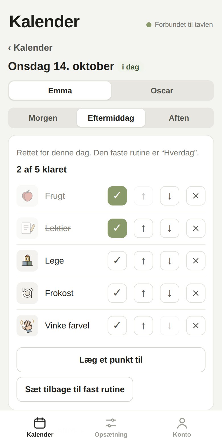 Telefonen viser Emmas eftermiddagsliste i dag: 2 af 5 klaret, med Frugt og Lektier krydset af